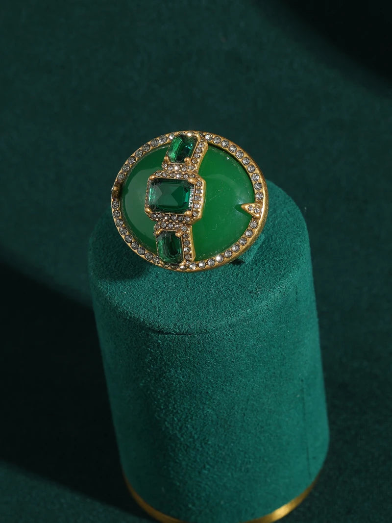 Vintage Green Emerald Egg Rings For Woman Luxury Art Deco Jewelry Girls Fashion Party Brand High Quality Gift Trending 2026