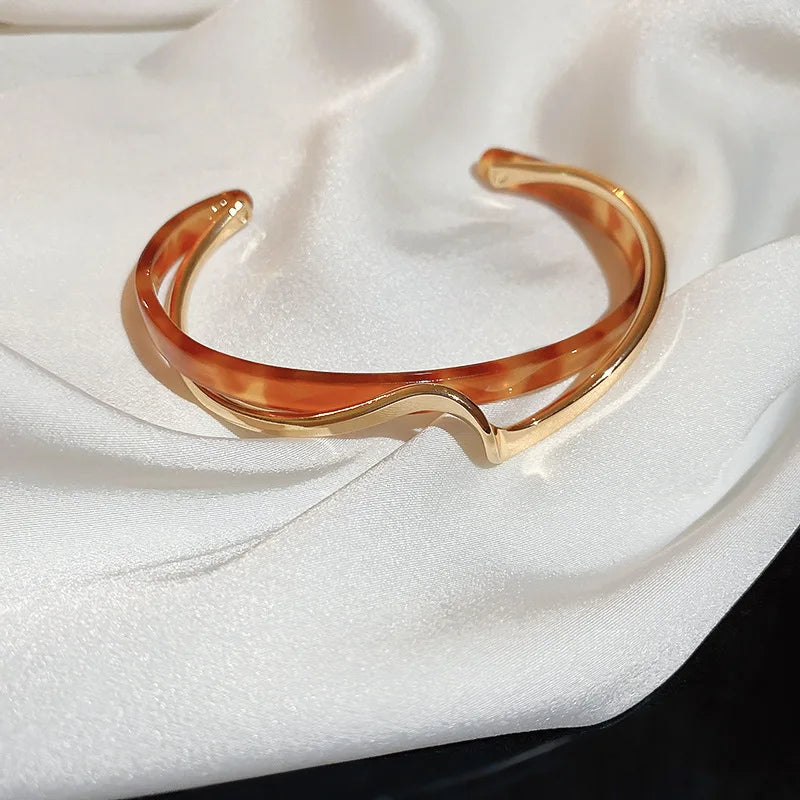 White Acrylic Bracelets Board Bend Metal Bracelets Geometric C- shaped Opening Bracelets