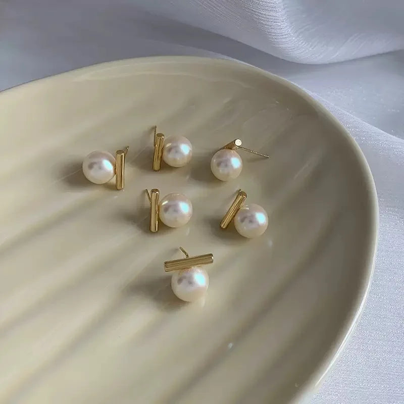 Simple Imitation Pearl Stud Earrings